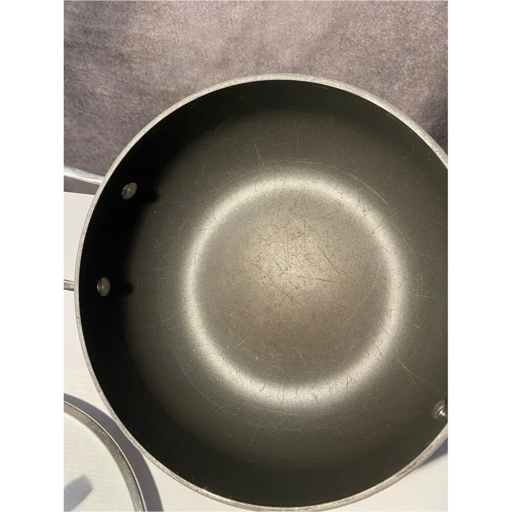 Kirkland Signature Hard Anodized 4.4 Qt Deep Saute Pan Lid